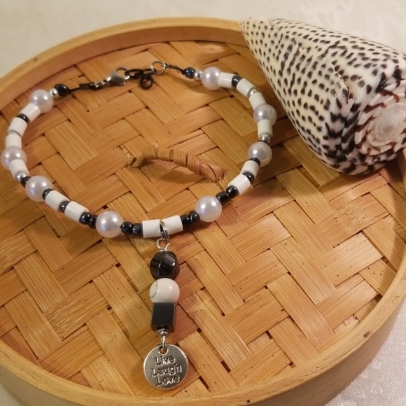 LIVE LAUGH LOVE Ankle bracelet - Picture 2 of 5